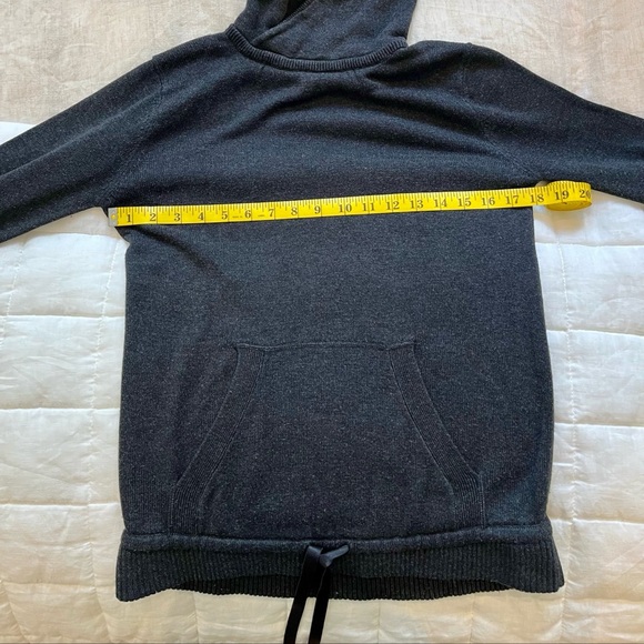 Lululemon Merino Hoodie - Picture 9 of 9